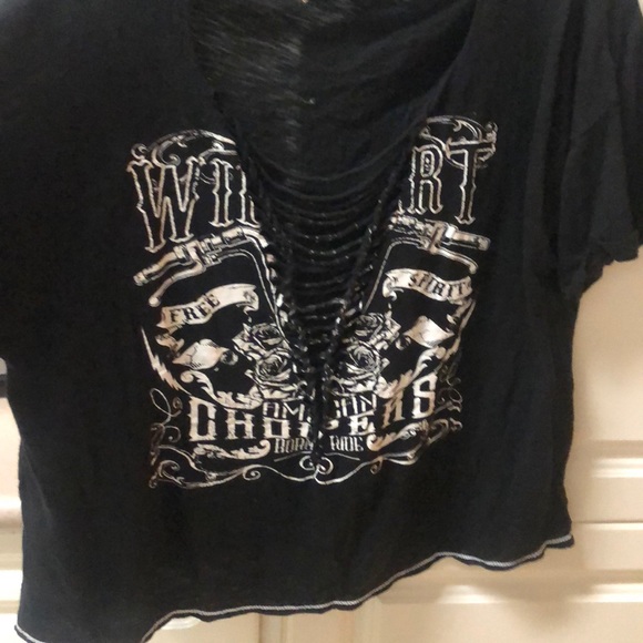 NWOT Black v cut guns and choppers shirt - Picture 2 of 8